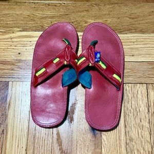 Leather flip flops